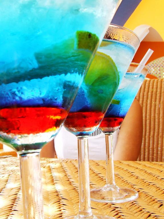Arenas Beach Hotel 빅 콘 아일랜드 외부 사진