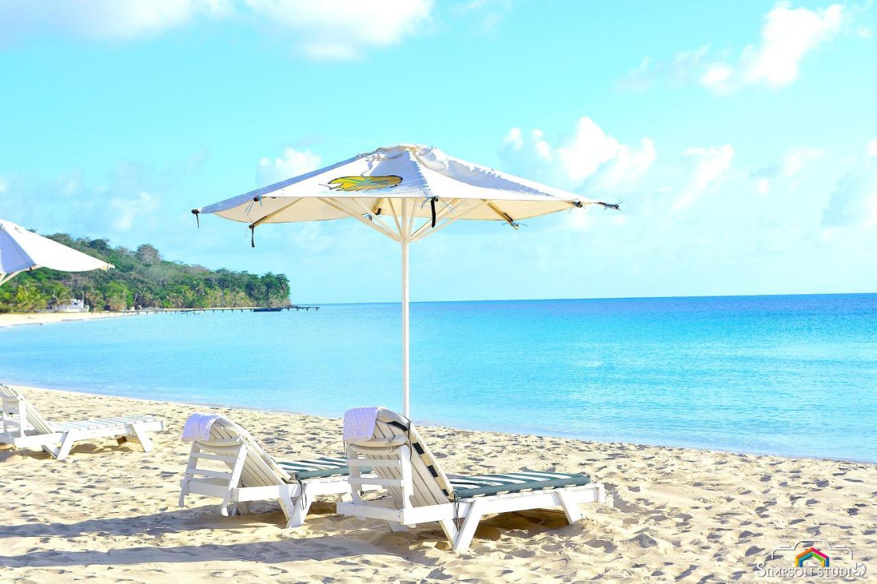 Arenas Beach Hotel 빅 콘 아일랜드 외부 사진